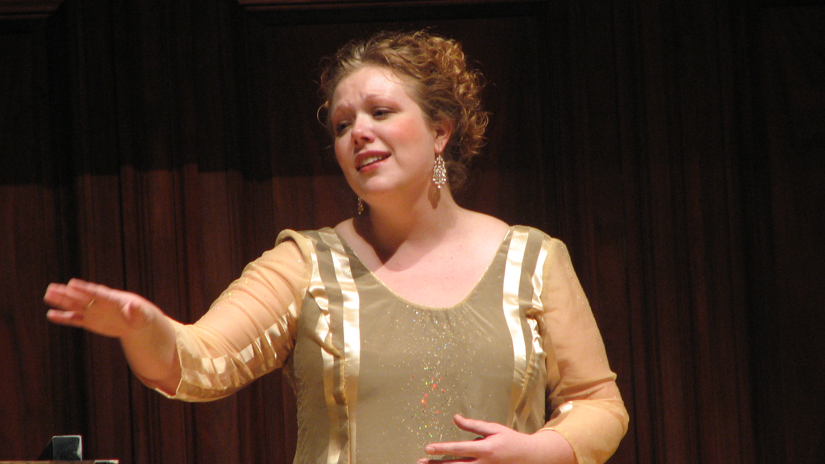Nicole Branz, soprano